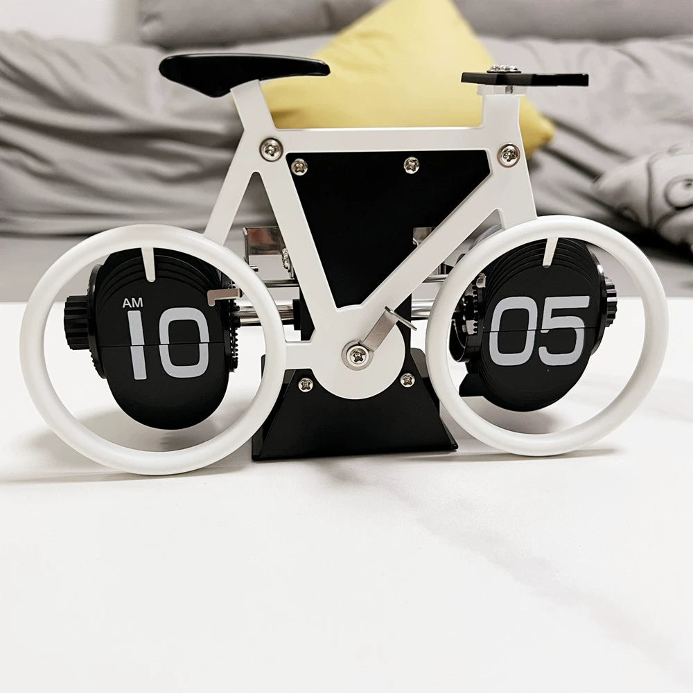 Creative automatic page turning clock clock living room ornament office walnut mechanical home desktop for boyfriend